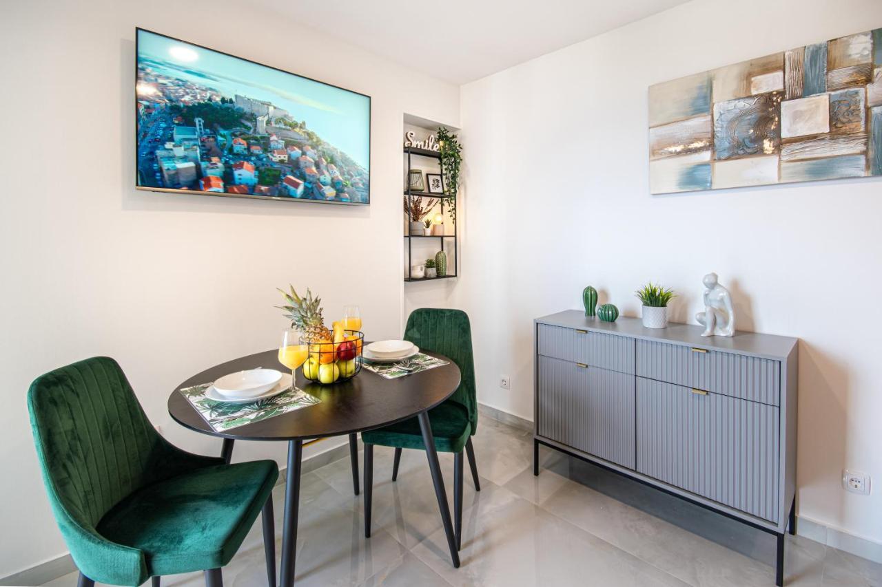 Apartments Klement Брела Экстерьер фото