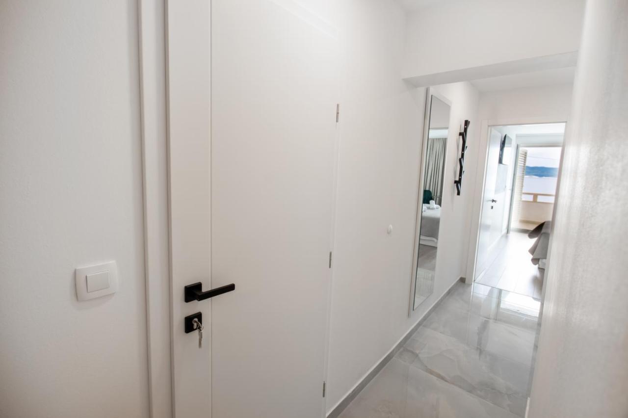 Apartments Klement Брела Экстерьер фото