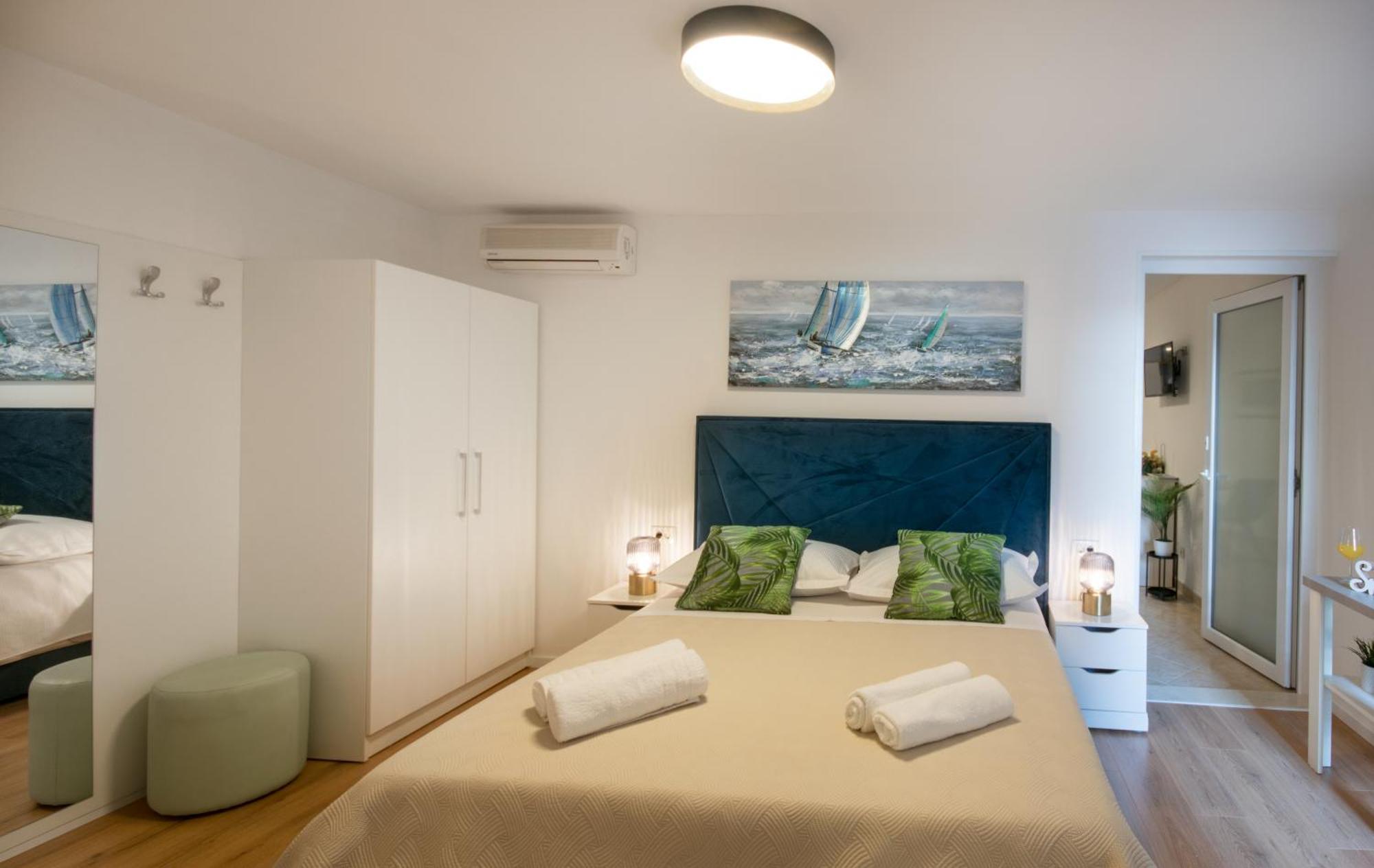 Apartments Klement Брела Экстерьер фото